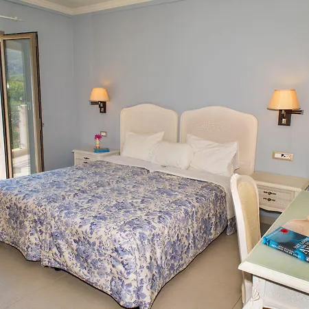 Hotel Efrosini Village 3*