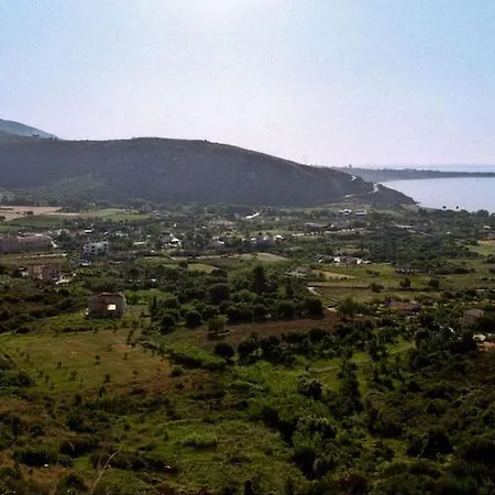 Efrosini Village Отель Кателиос