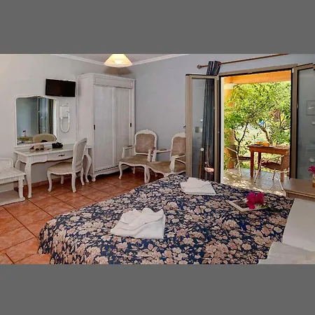 Efrosini Village 3* Кателиос