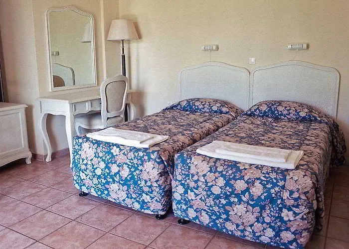 Efrosini Village 3*