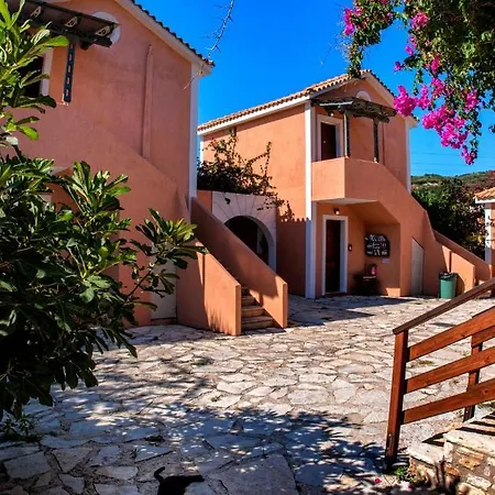 Efrosini Village 3* カテリオス