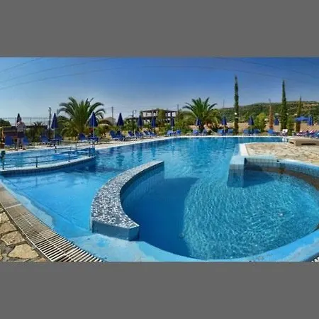 Efrosini Village فندق 3*