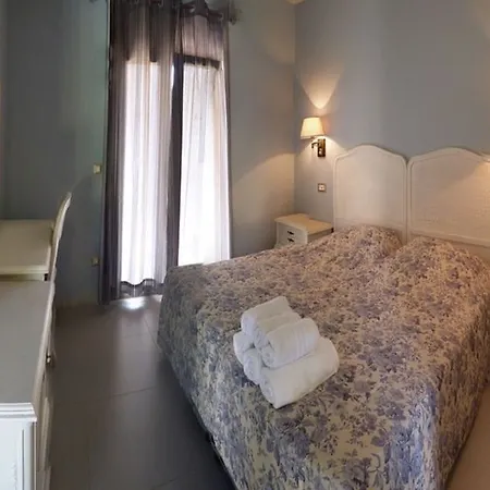 Efrosini Village Szálloda Kateliósz