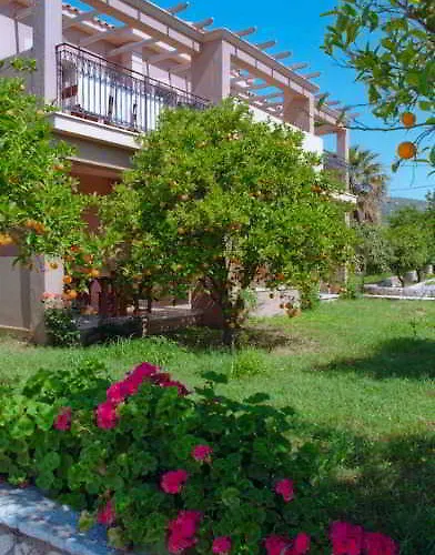 Efrosini Village Отель 3*