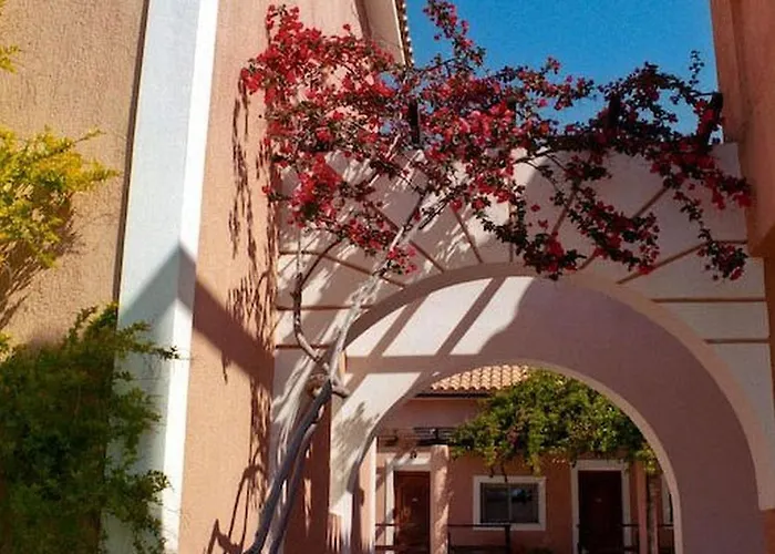 Отель Efrosini Village Кателиос